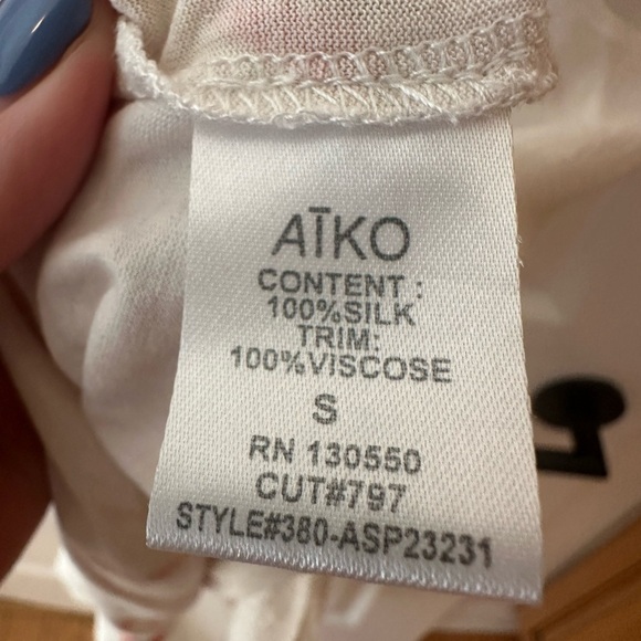 Aiko Reformation White Tie Dye Dress With Sheer Silk Overlay size Small - Picture 5 of 6